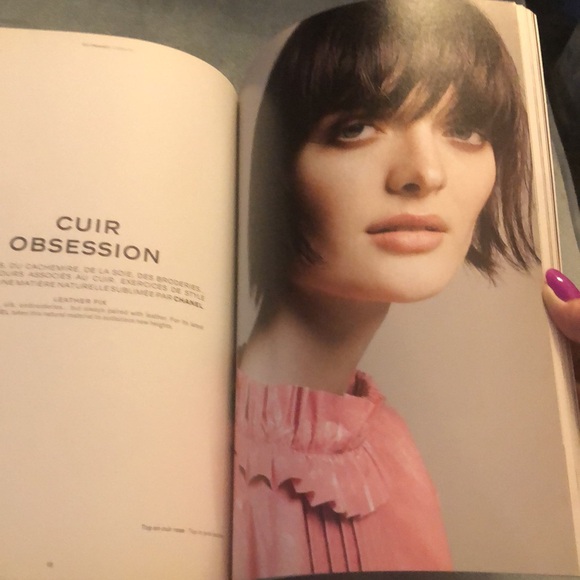 CHANEL MAGAZINE • EDITION 14 • FALL/WINTER 2016-2017 - Picture 9 of 17